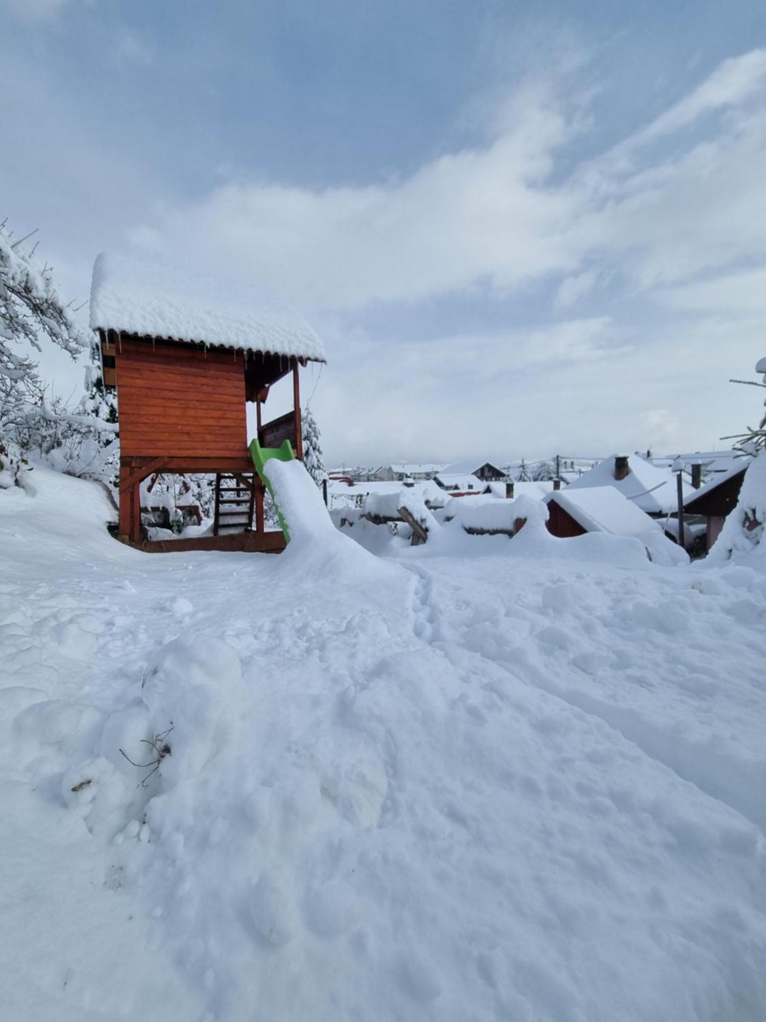 Cazare Casa Suw Toplita Magherus Luaran gambar